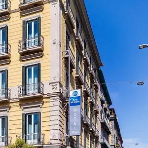 https://best-western-hotel-plaza-naples.hotels-amalfi.com
