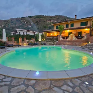 La Collina Felice Couette-café